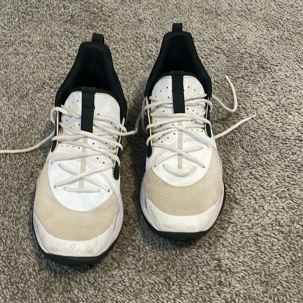 Under Amour Team Curry 7 Basketball Shoes